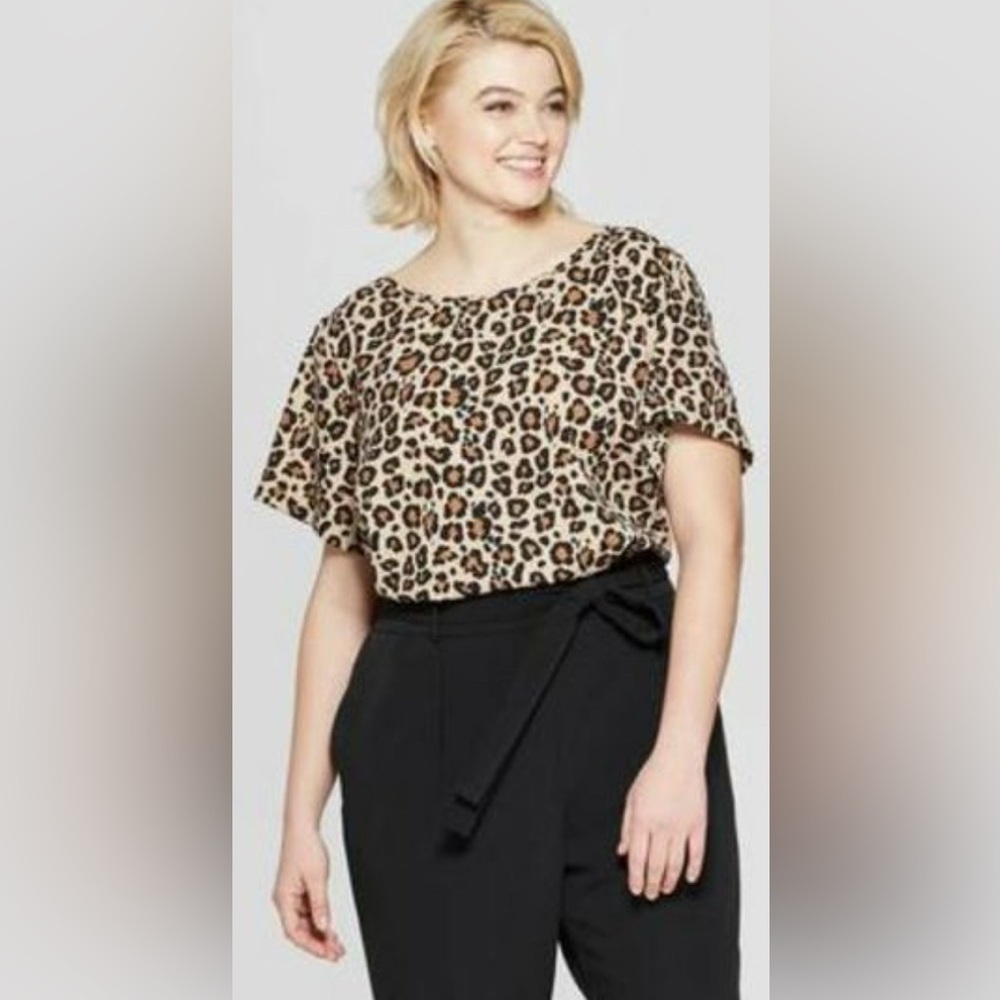 AVA & VIV Leopard Print Women's Top  3x